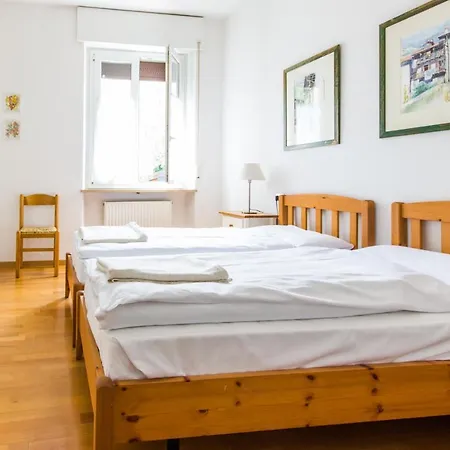 Casa Irina Apartment *